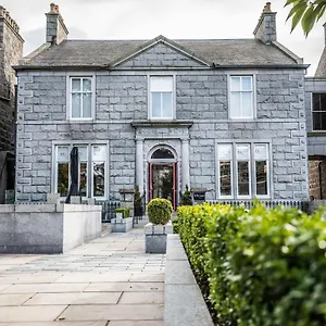 The Chester Aberdeen